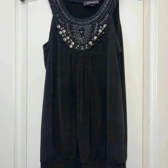 Black Beaded Sleeveless Top - Picture 1 of 3